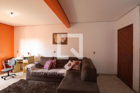 Sala de casa à venda com 3 quartos, 248m² em Mathias Velho, Canoas