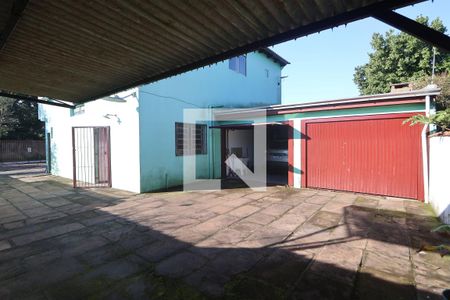 Área externa de casa à venda com 3 quartos, 248m² em Mathias Velho, Canoas