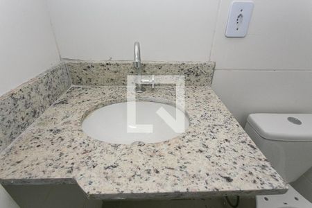 Banheiro de apartamento à venda com 1 quarto, 40m² em Penha de França, São Paulo