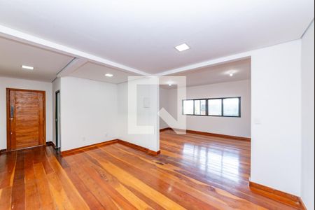Sala 3 de apartamento para alugar com 4 quartos, 150m² em Santa Lúcia, Belo Horizonte