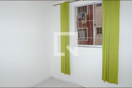 Quarto 2 de apartamento para alugar com 2 quartos, 42m² em Jardim Vitoria, Belo Horizonte