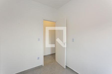 Quarto 1 de apartamento à venda com 2 quartos, 40m² em Penha de França, São Paulo