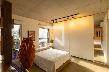 Quarto de apartamento à venda com 1 quarto, 104m² em Santo Amaro, São Paulo