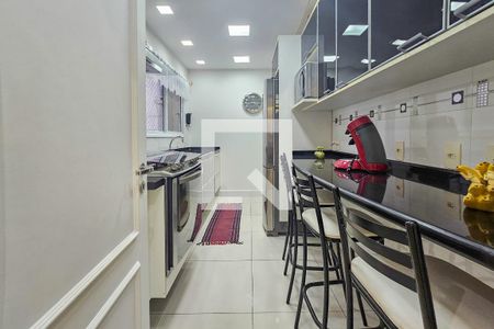 Cozinha de apartamento para alugar com 4 quartos, 134m² em Vila Luis Antonio, Guarujá