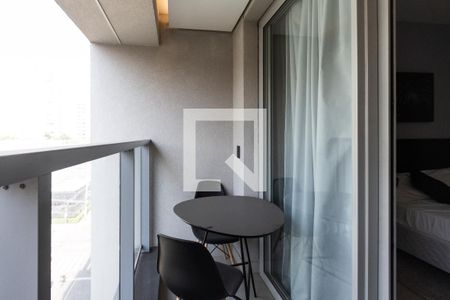 varanda de kitnet/studio à venda com 1 quarto, 24m² em Pompeia, São Paulo