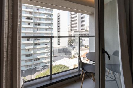 varanda de kitnet/studio à venda com 1 quarto, 24m² em Pompeia, São Paulo