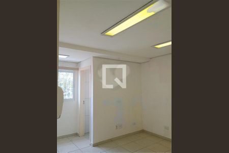 Casa à venda com 9 quartos, 220m² em Santo Amaro, São Paulo