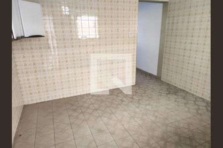 Casa à venda com 2 quartos, 80m² em Vila Guarani, São Paulo