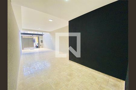 Casa à venda com 3 quartos, 140m² em Vila Salete, São Paulo