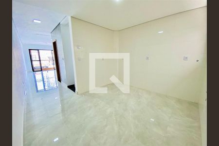 Casa à venda com 3 quartos, 140m² em Vila Salete, São Paulo