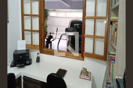 Casa à venda com 2 quartos, 175m² em Vila Valparaíso, Santo André