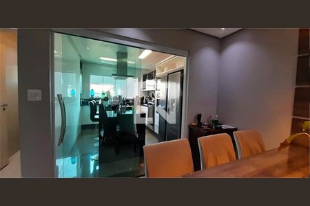 Casa à venda com 3 quartos, 448m² em Vila Pires, Santo André