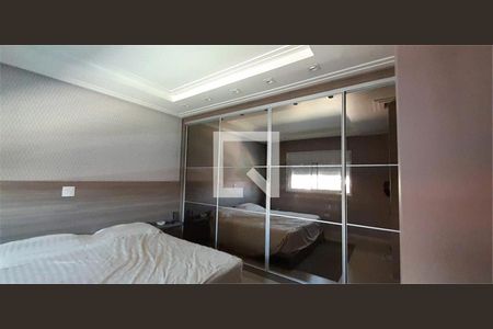 Casa à venda com 3 quartos, 448m² em Vila Pires, Santo André