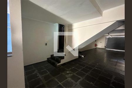 Casa à venda com 4 quartos, 200m² em Utinga, Santo André