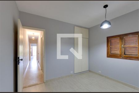 Casa à venda com 4 quartos, 194m² em Jardim Umuarama, São Paulo