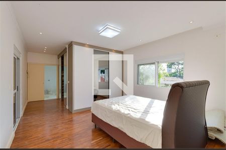 Casa à venda com 4 quartos, 380m² em Granja Julieta, São Paulo