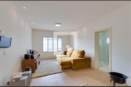 Casa à venda com 4 quartos, 380m² em Granja Julieta, São Paulo