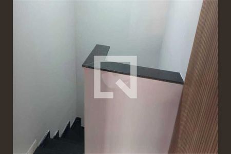 Casa à venda com 2 quartos, 60m² em Vila Lucinda, Santo André