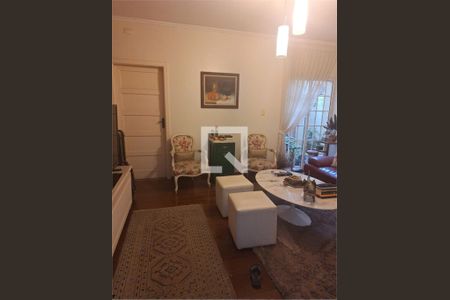 Casa à venda com 3 quartos, 250m² em Cambuci, São Paulo