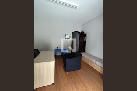 Casa à venda com 3 quartos, 225m² em Vila Feliz, São Paulo