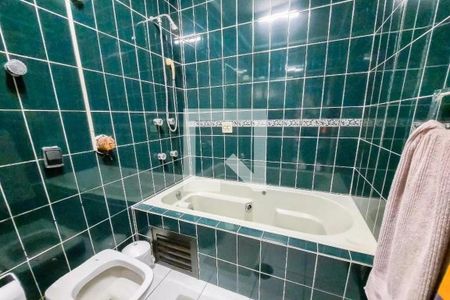 Casa à venda com 4 quartos, 313m² em Jardim do Mar, São Bernardo do Campo