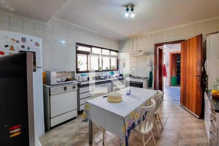 Casa à venda com 4 quartos, 313m² em Jardim do Mar, São Bernardo do Campo