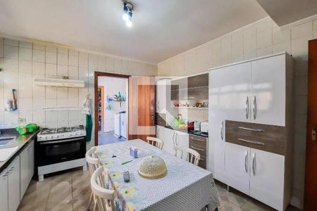 Casa à venda com 4 quartos, 313m² em Jardim do Mar, São Bernardo do Campo