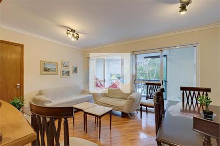 Apartamento à venda com 3 quartos, 96m² em Vila Sofia, São Paulo