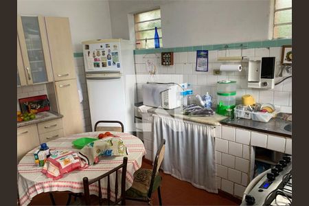 Casa à venda com 3 quartos, 180m² em Chácara Santo Antônio (Zona Sul), São Paulo