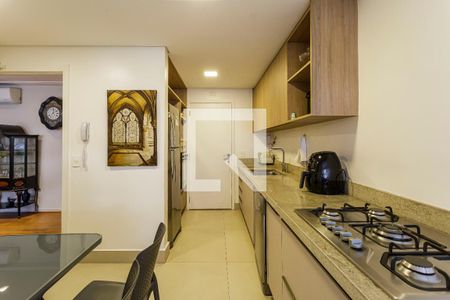 Cozinha de apartamento à venda com 3 quartos, 117m² em Itaim Bibi, São Paulo