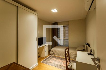 Quarto 1 de apartamento à venda com 3 quartos, 117m² em Itaim Bibi, São Paulo