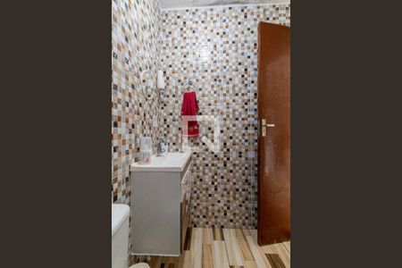Banheiro de apartamento à venda com 2 quartos, 48m² em Vila Silvia, São Paulo