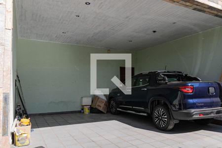 Garagem de casa à venda com 4 quartos, 320m² em Nova Esperança, Belo Horizonte