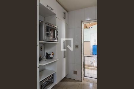 Cozinha de casa à venda com 4 quartos, 320m² em Nova Esperança, Belo Horizonte