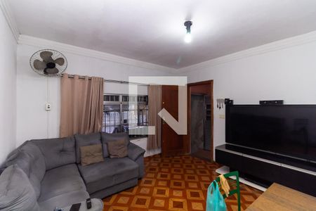 Casa 1 - Sala de casa à venda com 3 quartos, 70m² em Parque Tomas Saraiva, São Paulo