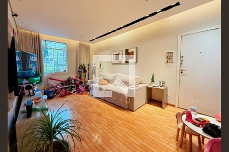 Apartamento à venda com 3 quartos, 130m² em Santo Antônio, Belo Horizonte