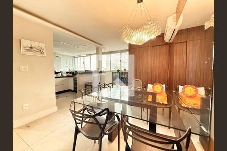 Apartamento à venda com 3 quartos, 130m² em Santo Antônio, Belo Horizonte