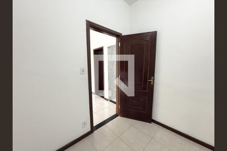 Quarto 1 de apartamento para alugar com 2 quartos, 70m² em Penha Circular, Rio de Janeiro