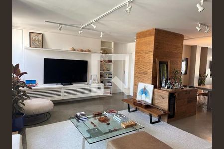 Apartamento à venda com 2 quartos, 131m² em Itaim Bibi, São Paulo