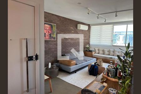 Apartamento à venda com 2 quartos, 131m² em Itaim Bibi, São Paulo
