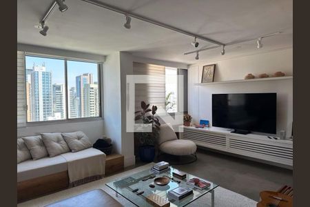 Apartamento à venda com 2 quartos, 131m² em Itaim Bibi, São Paulo
