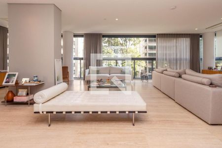 Apartamento à venda com 3 quartos, 205m² em Cerqueira César, São Paulo