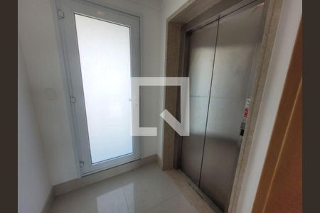 Apartamento à venda com 3 quartos, 171m² em Vila Santo Estevão, São Paulo