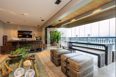 Apartamento à venda com 3 quartos, 184m² em Santo Amaro, São Paulo