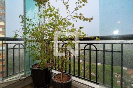 Apartamento à venda com 3 quartos, 184m² em Santo Amaro, São Paulo