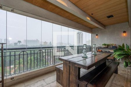 Apartamento à venda com 3 quartos, 184m² em Santo Amaro, São Paulo