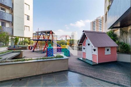 Apartamento à venda com 2 quartos, 63m² em Vila Gumercindo, São Paulo