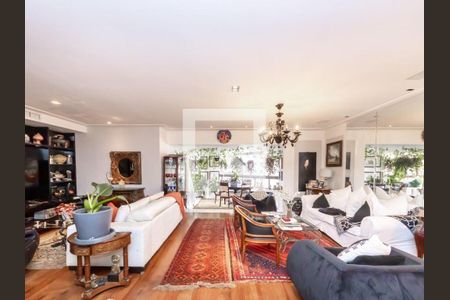 Apartamento à venda com 3 quartos, 213m² em Vila Suzana, São Paulo