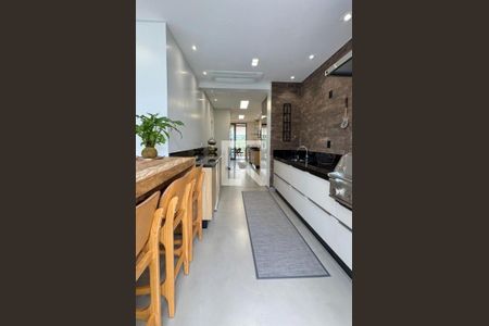 Apartamento à venda com 4 quartos, 282m² em Alphaville Industrial, Barueri