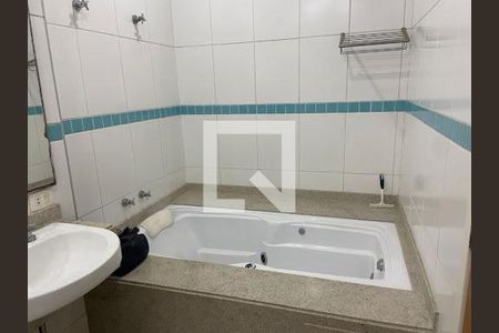 Apartamento à venda com 4 quartos, 240m² em Cerqueira César, São Paulo